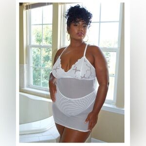 Savage X Fenty White Floral Glow Lace and Mesh Dress. Angel white. Size XL.